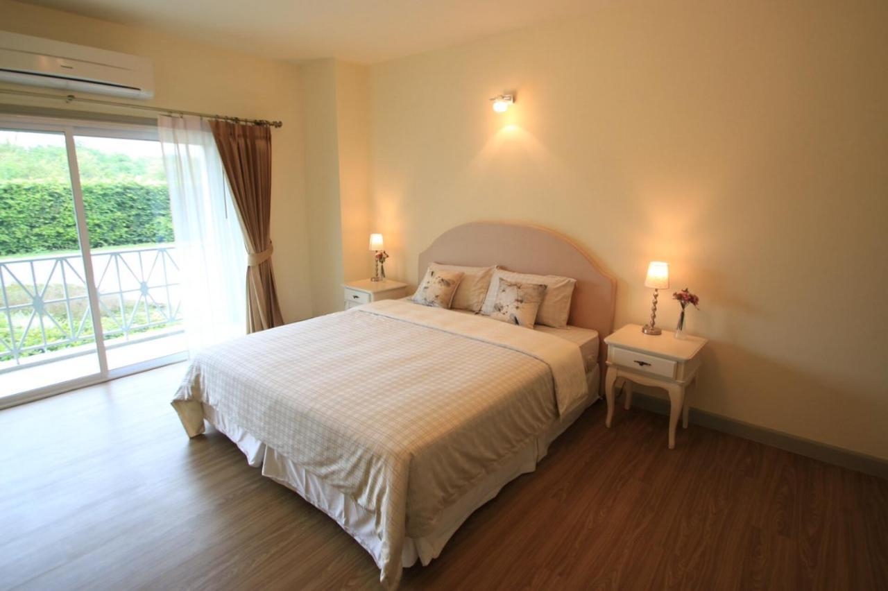 Baan Rub Lom By Jane Apartment Pakchong Exterior photo
